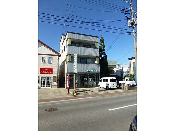 外観：302000006353