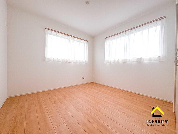 寝室 収納付きの子供部屋として利用しやすい居室です。