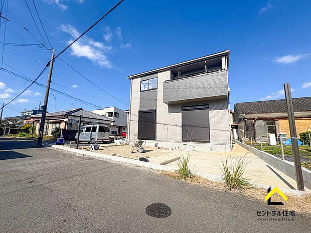 外観 利便性の良い立地。落ち着いた住宅街の一角にあります。公園のお散歩でも優雅な時間を過ごすことができる街です。