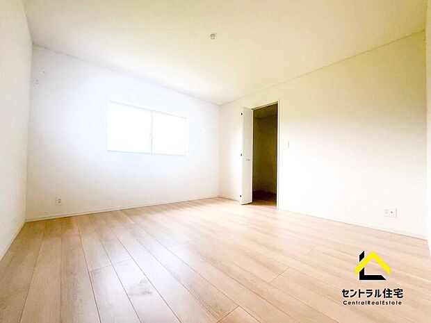 同規模同仕様の写真 寝室