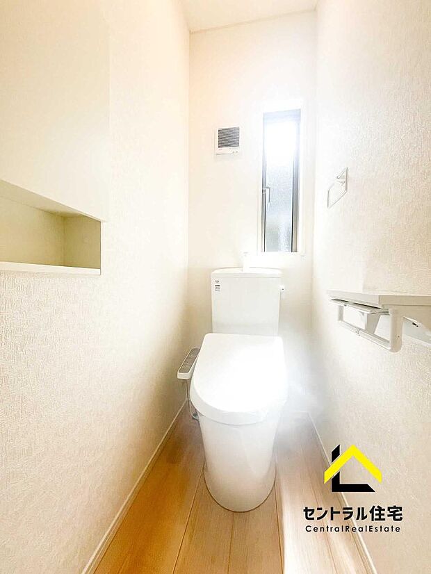 同規模同仕様の写真　トイレ