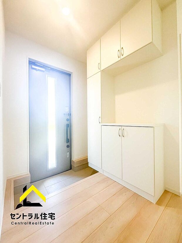 同規模同仕様の写真 玄関