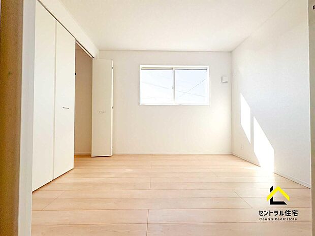 寝室 子供部屋としていかがでしょうか。