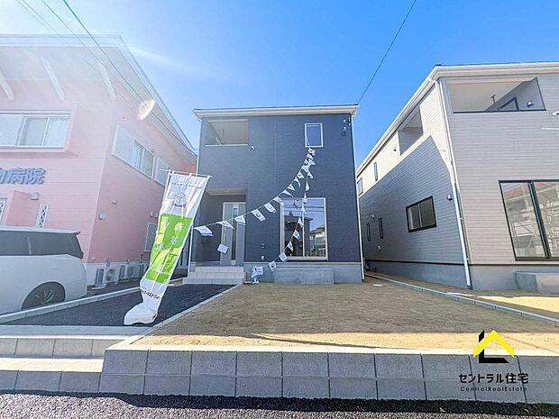 外観　利便性の良い立地。落ち着いた住宅街の一角にあります。公園のお散歩でも優雅な時間を過ごすことができる街です。