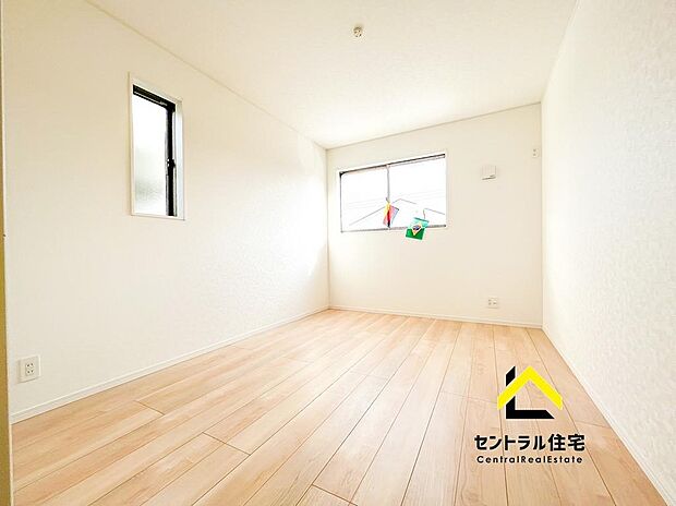 同仕様の寝室　子供部屋としていかがでしょうか。