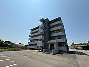  築2年1ヶ月 5階建の賃貸物件