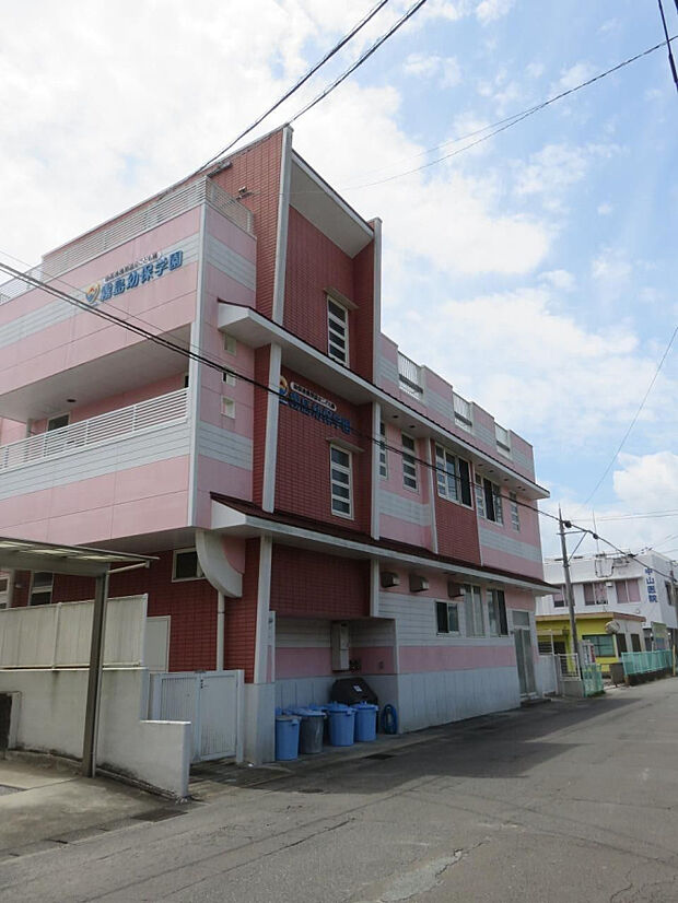 霧島幼保学園(距離77m/徒歩1分)