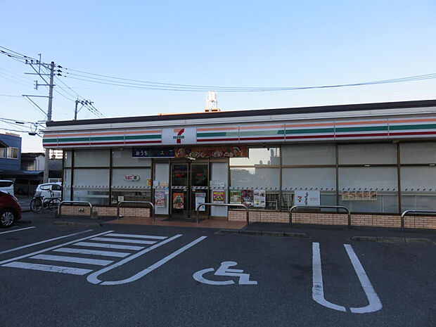 セブンイレブン宮崎吾妻町店(距離297m/徒歩4分)