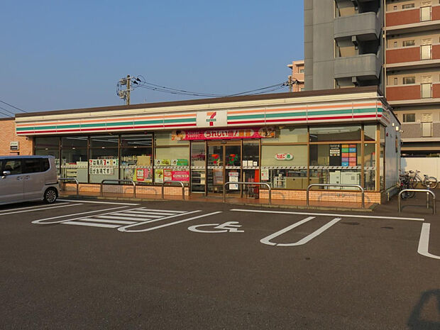 セブンイレブン宮崎一の宮町店(距離464m/徒歩6分)