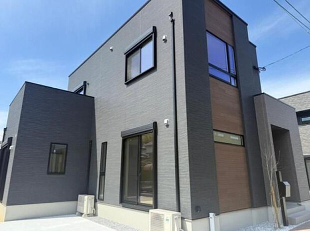 2号地(ウッド調の外壁がおしゃれなデザイン)