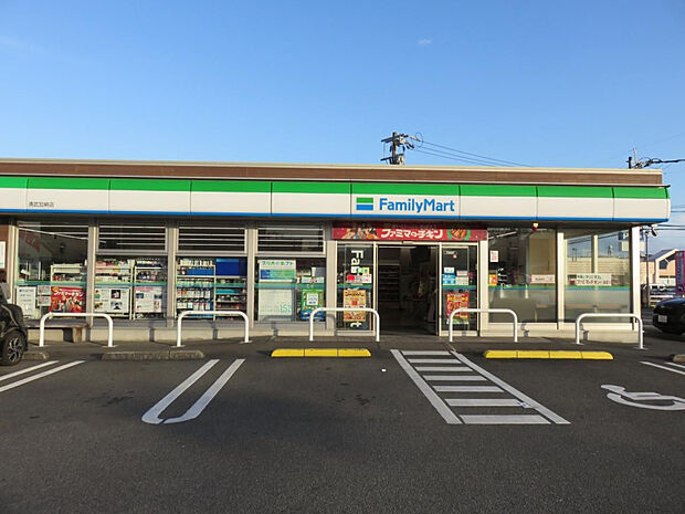 ファミリーマート清武加納店(距離581m/徒歩8分)