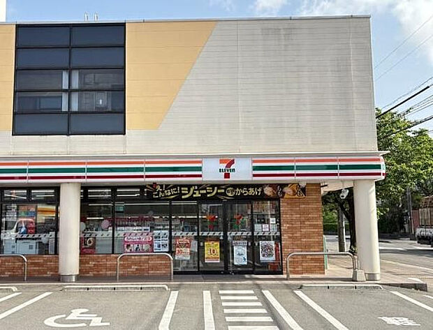 セブンイレブン宮崎学園木花台店(距離357m/徒歩5分)