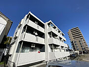 南宮崎駅より徒歩16分 築9年6ヶ月 3階建の賃貸物件