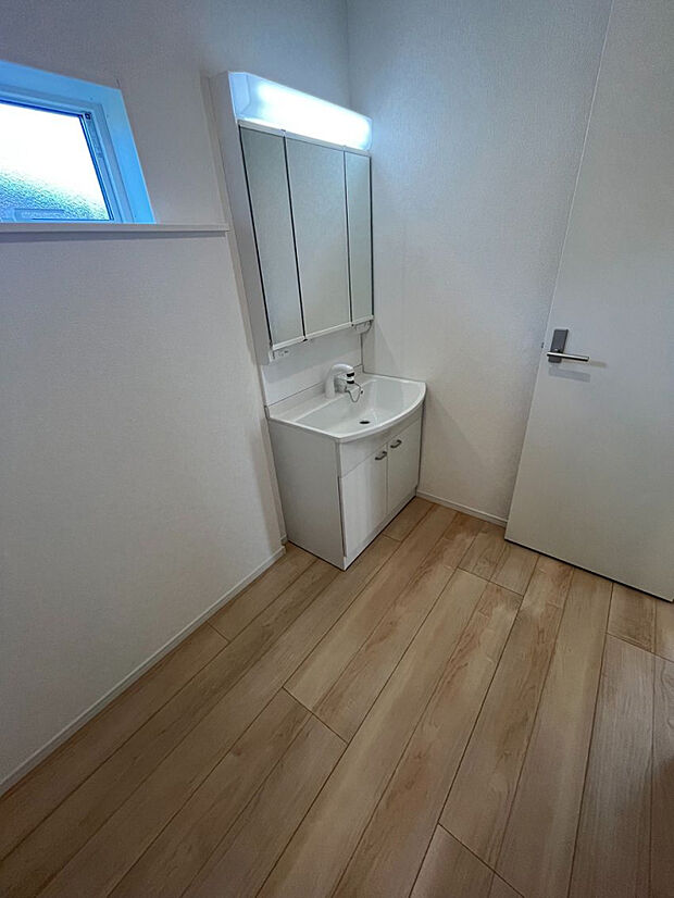 洗髪洗面化粧台