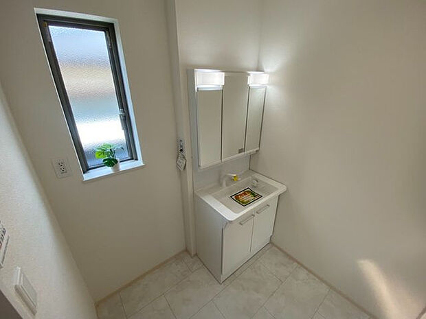 洗髪洗面化粧台