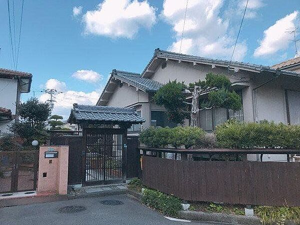 外観：338000052451