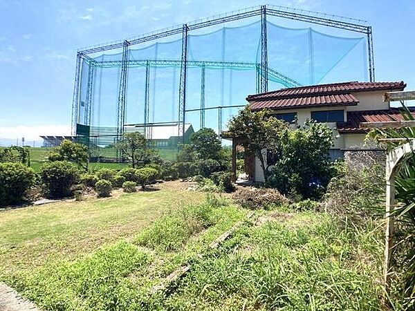 松山市内の銀行でしたら、どちらも提携しておりますので、お客様の支払い方や借り入れ状況に応じて、一番合ったご提案をさせていただきます♪