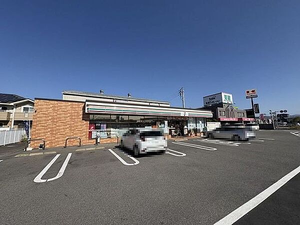セブン‐イレブン　松山保免西1丁目店 405m