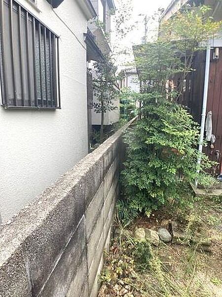 松山市内の銀行でしたら、どちらも提携しておりますので、お客様の支払い方や借り入れ状況に応じて、一番合ったご提案をさせていただきます♪