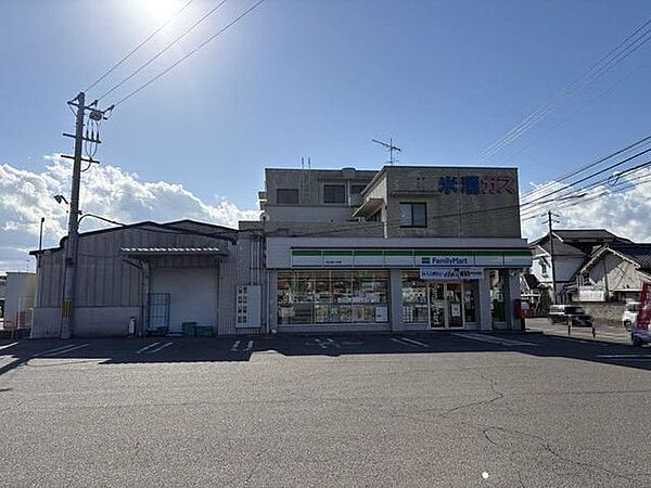 ファミリーマート　松山松ノ木店 320m