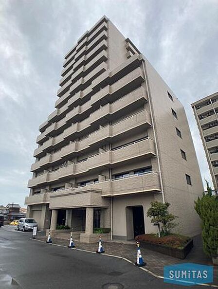 松山市室町2丁目にあります、1996年築12階建てのマンションです♪