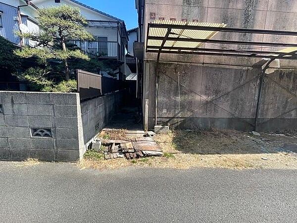 フジ松江店まで約850ｍ♪日用品の買い物に便利です♪