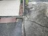 外観：松山市内の銀行でしたら、どちらも提携しておりますので、お客様の支払い方や借り入れ状況に応じて、一番合ったご提案をさせていただきます♪