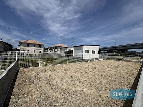 隣地との境界線もハッキリしている為、安心して建築していただけます♪詳細はお気軽にお問い合わせください♪