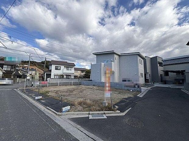 現地案内も可能です♪ぜひ実際に足を運んで、日当たりの良さや落ち着いた閑静な住宅街の雰囲気をご体感ください。