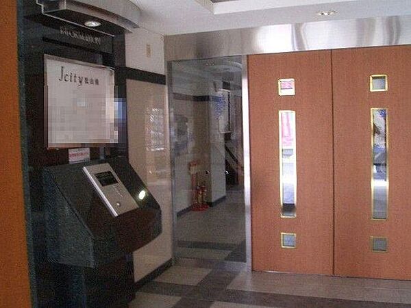 オートロック完備で防犯性に優れたマンション♪安心・安全な環境で、快適に暮らせます♪
