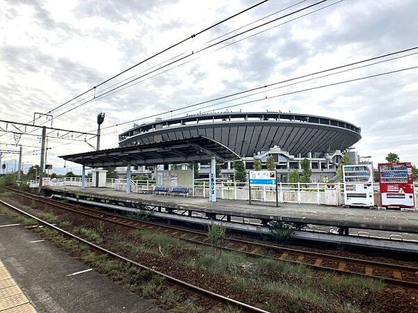 市坪駅 700m