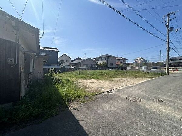 松山市内の銀行でしたら、どちらも提携しておりますので、お客様の支払い方や借り入れ状況に応じて、一番合ったご提案をさせていただきます♪