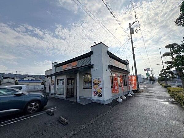 吉野家 松山枝松店 398m