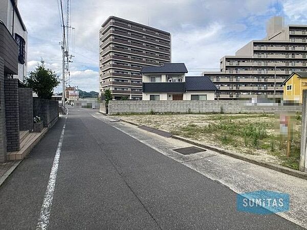 広大な土地なので、平屋や駐車場・庭スペースが多く欲しい方にもオススメです♪お気軽にお問い合わせください♪