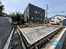 外観：現地案内もできます！内観のイメージを持たれたい方は、別エリアで完成物件もございますので、お気軽にお申し付け下さい♪