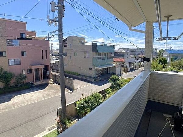 些細なことも相談にのってもらえる、ワクワクしながらお家を探せる、そんなお店づくりを心掛けています。
