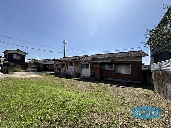 松山市内の銀行でしたら、どちらも提携しておりますので、お客様の支払い方や借り入れ状況に応じて、一番合ったご提案をさせていただきます♪