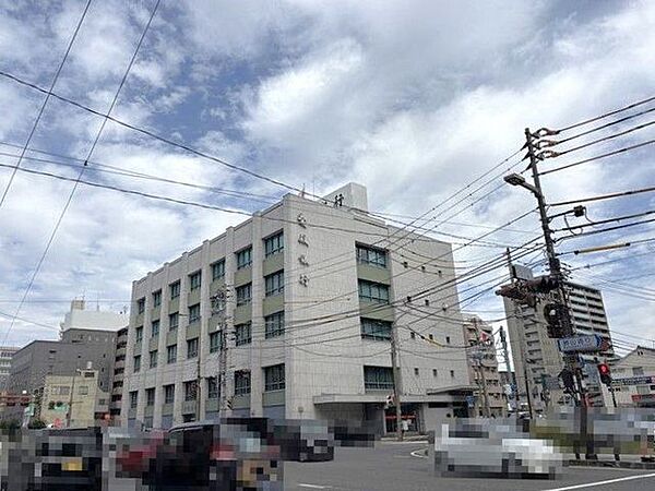 愛媛銀行 本店 217m