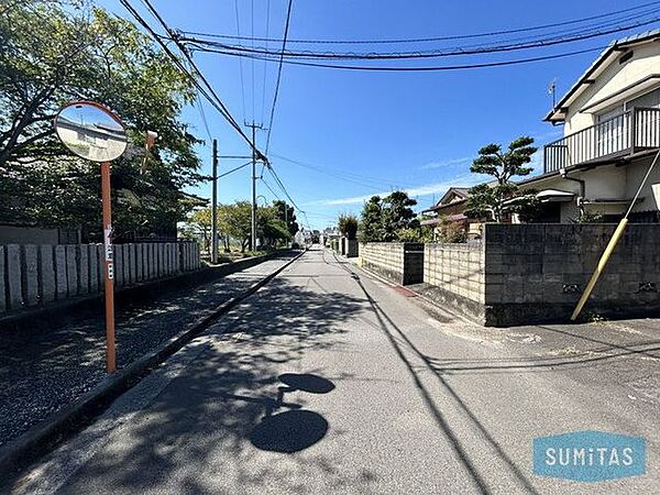 近隣商業施設までのアクセス良好な立地♪近隣の駅は松前駅です。広範囲にアクセスしやすい、通勤や通学に便利な路線です♪