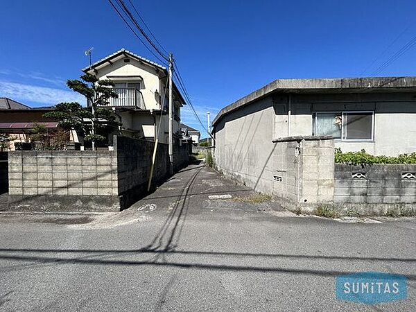 エミフル松前まで約1300ｍ♪多彩なショップと映画館が揃う一日中過ごせる場所です♪