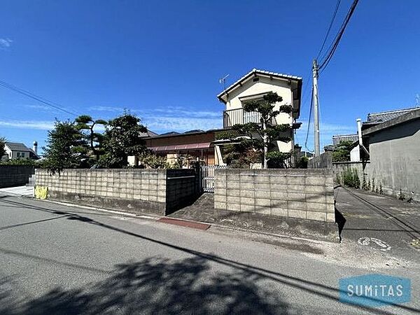 松山市内の銀行でしたら、どちらも提携しておりますので、お客様の支払い方や借り入れ状況に応じて、一番合ったご提案をさせていただきます♪