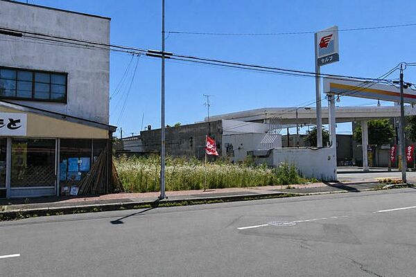 建ぺい率80%・容積率400%！住宅はもちろん、店舗やアパート用地としても最適です。