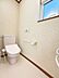 トイレ：【2階】（家具削除しCG加工）各階にトイレ完備。忙しい朝の順番待ちも解消でき、ご家族みんなが快適。