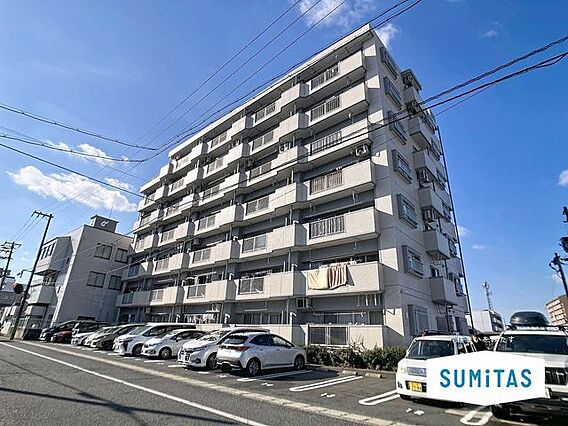 角地に立地して...