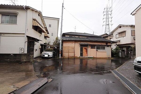 前面道路の写真です。