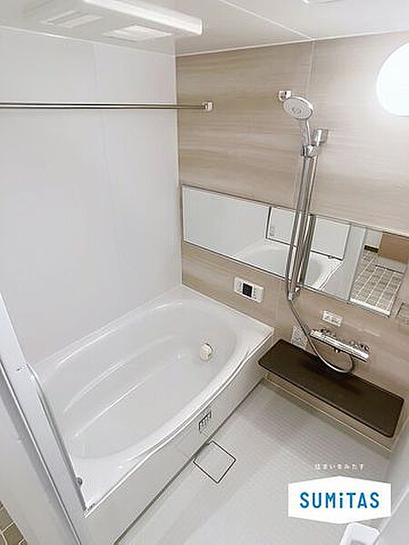 一日の疲れを癒してくれるお風呂空間。使いやすさと上質な質感を両立して、特別な時間を過ごせます。