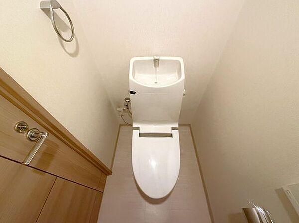 トイレを拡大表示