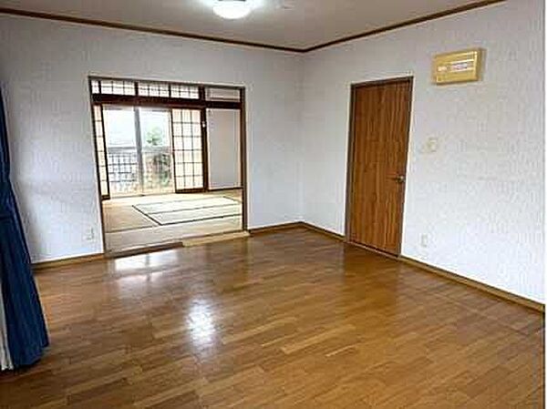 室内を拡大表示