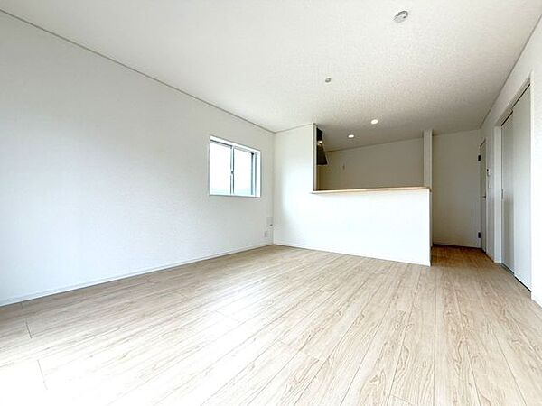 食事後の団らんや休日の時間を楽しめる、家族の中心になる場所です。家族で検討しやすくなります。