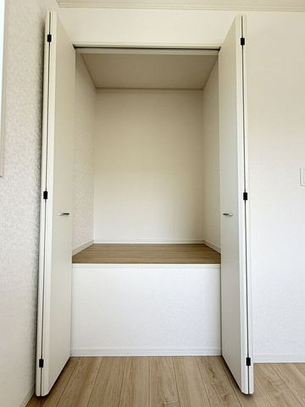 物の定位置を作りやすく、毎日の片付けがしやすくなります。入居後の暮らしが描けます。